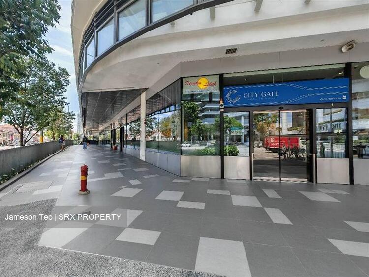 City Gate (D7), Retail #631948461